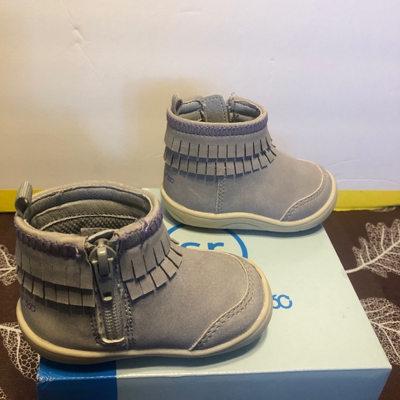Stride Rite 360 Bianca Grey baby Fringe Bootie Size 3 Used - Picture 6 of 9